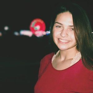 Meet your Posher, Brittney